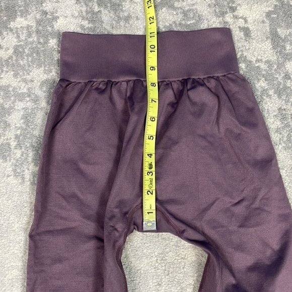 Gymshark Two Tone Seamless Leggings Purple Heathered with Logo High Rise - Picture 6 of 12